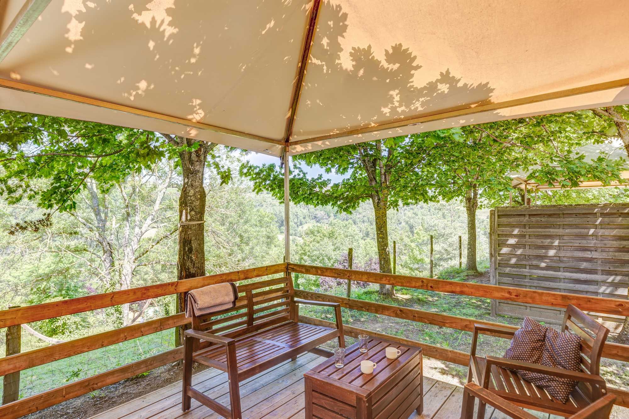 Lodge Insolite Pagan