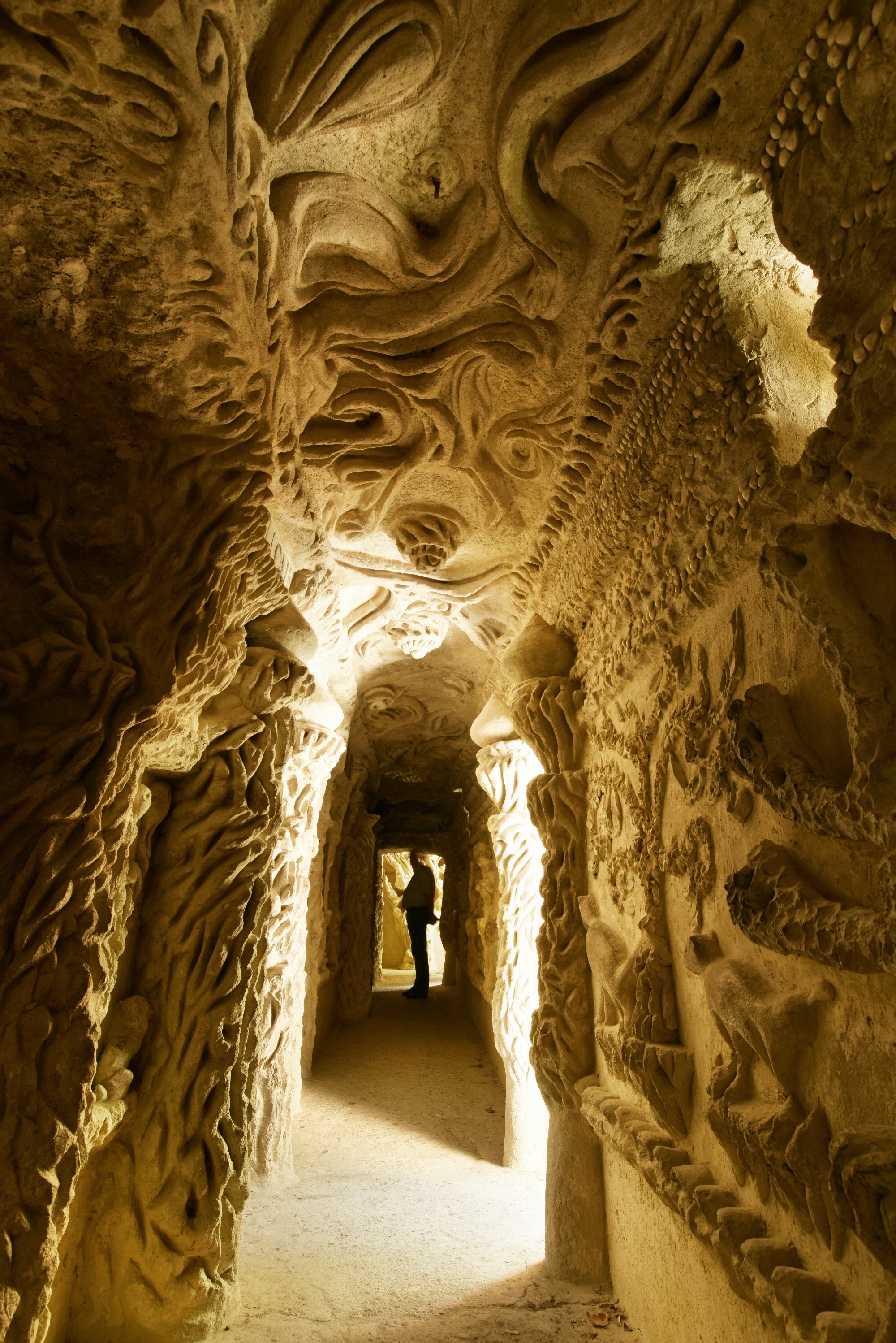 Palais idéal du facteur Cheval (la Galerie)