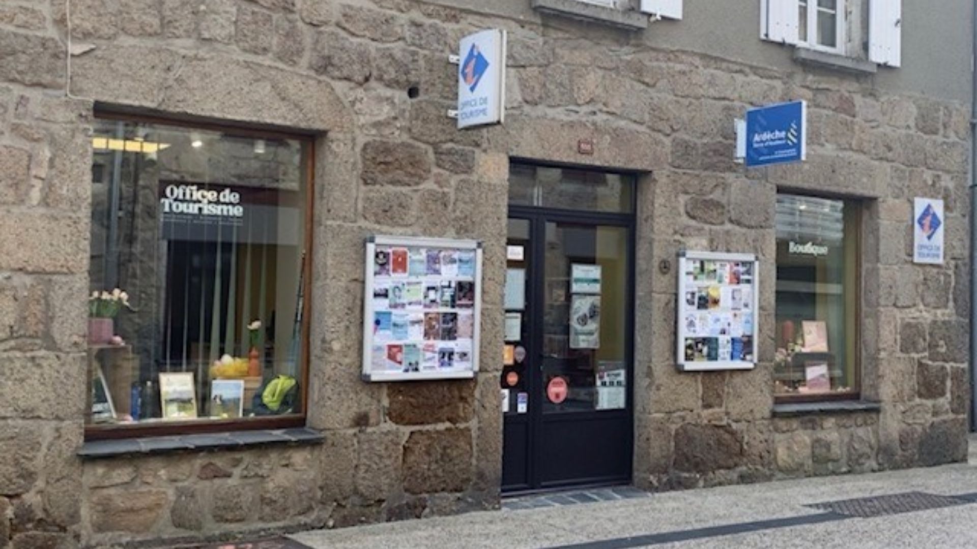 Façade