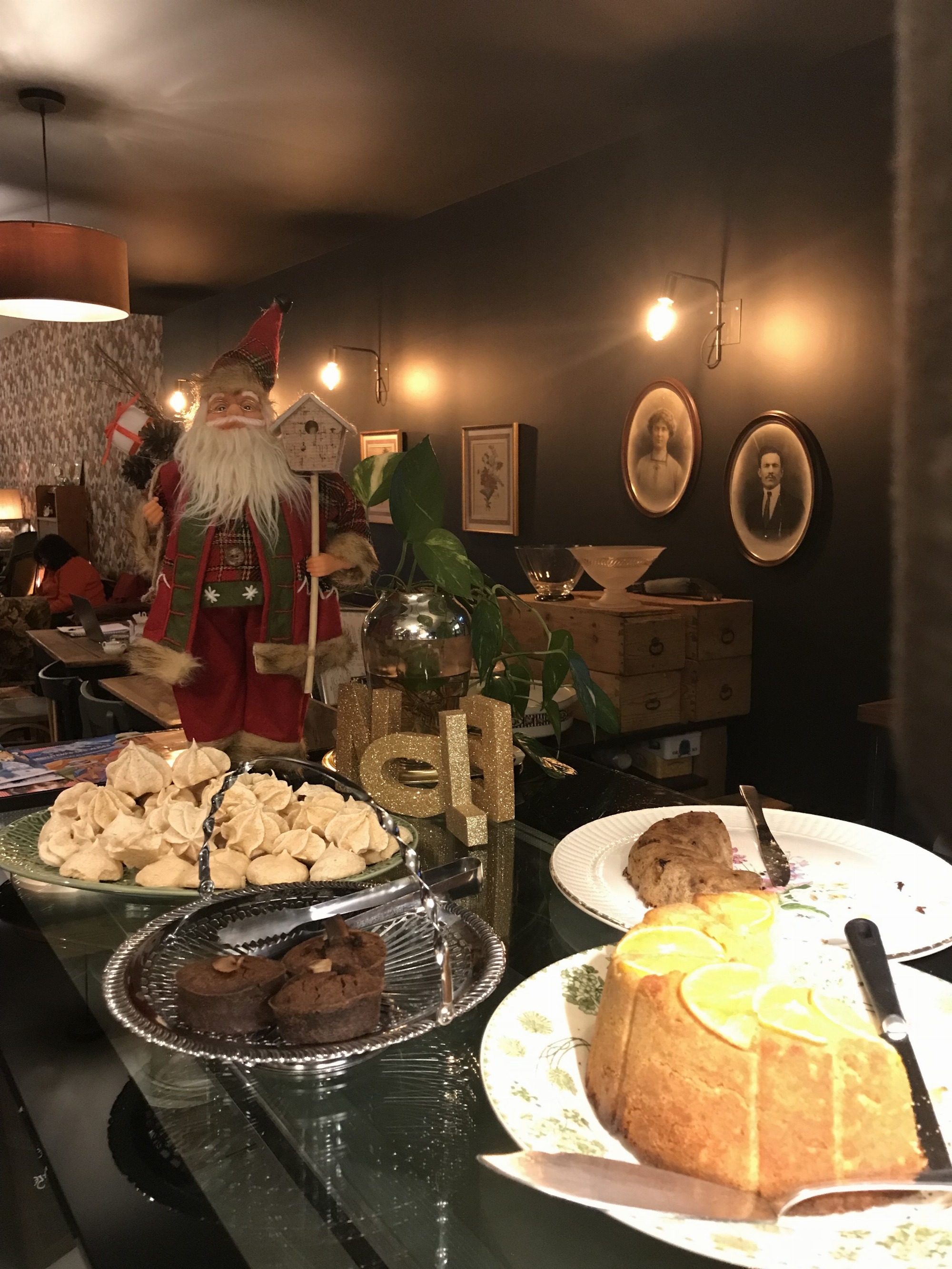 Le Lieu - Salon de thé