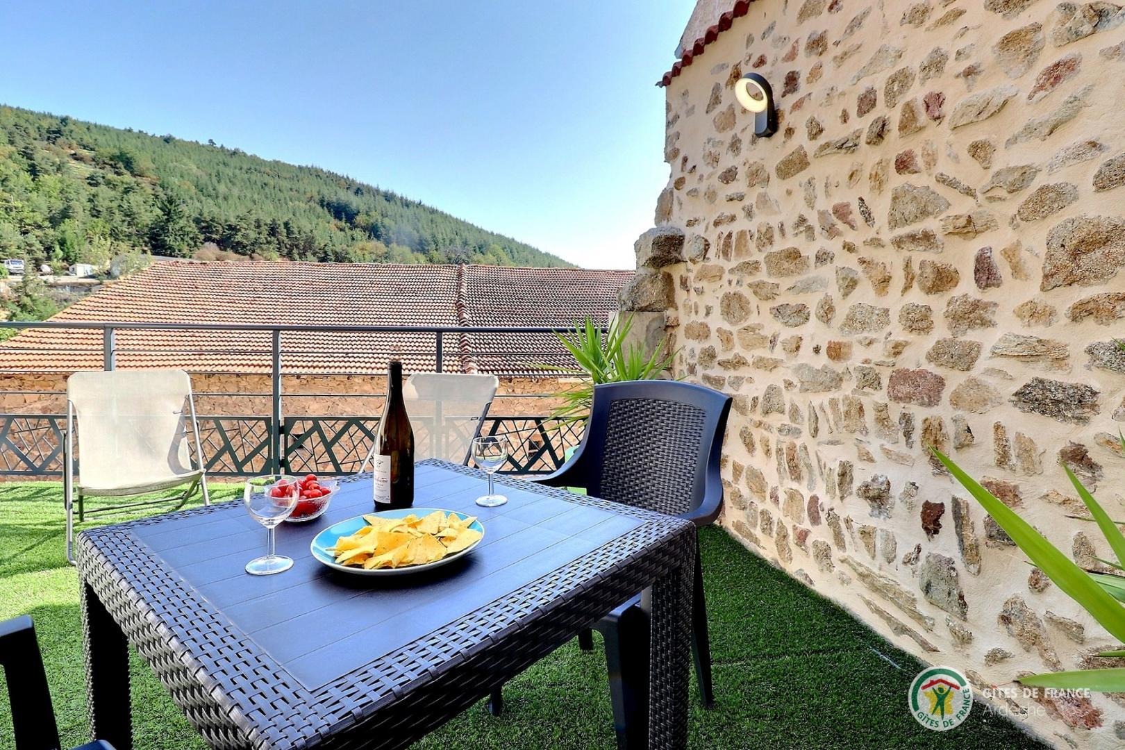 Petit apéritif en terrasse!