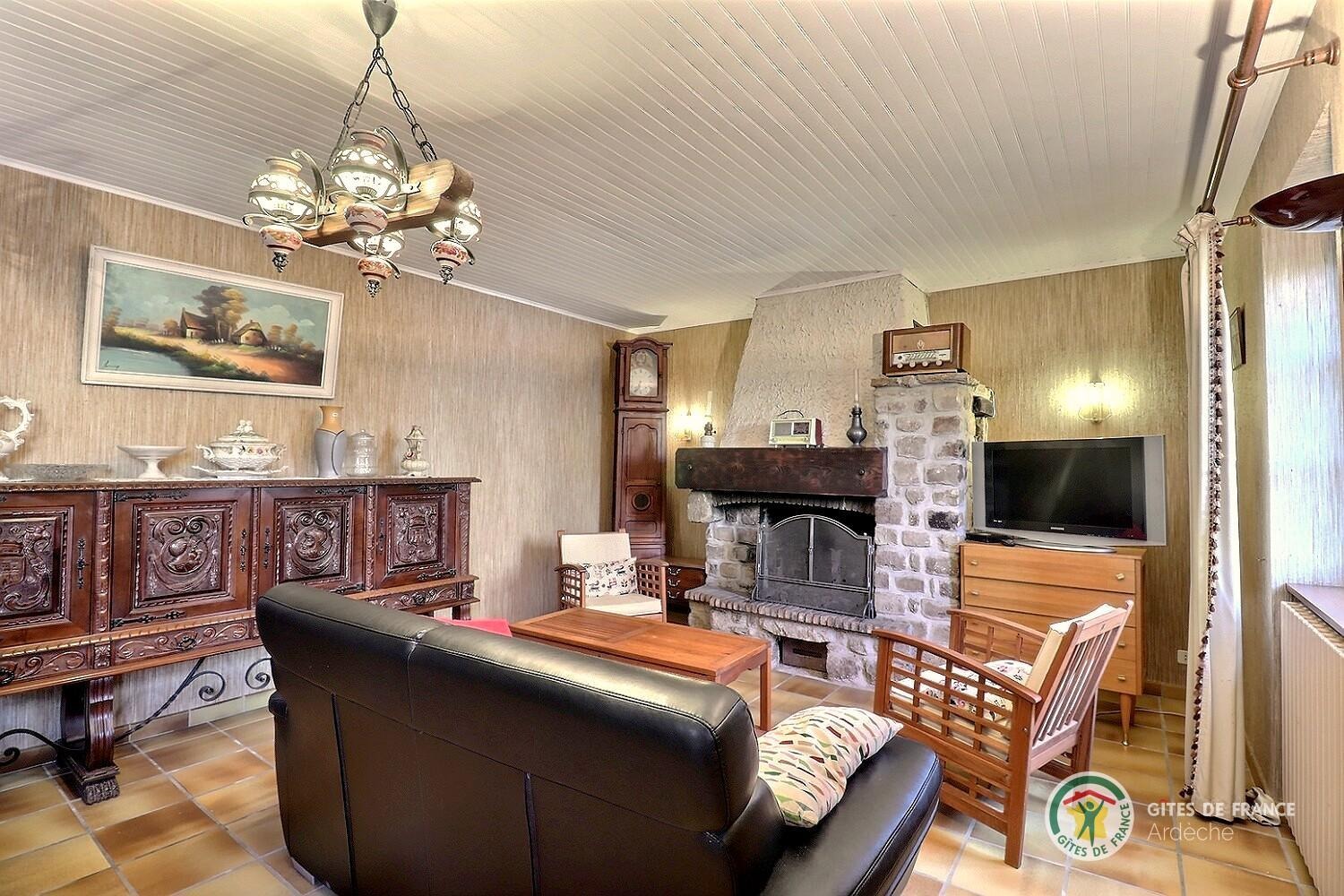 Séjour avec cheminée