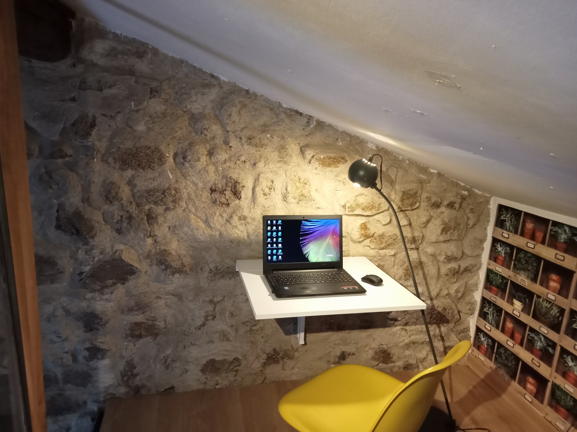 Coin bureau avec Wifi
