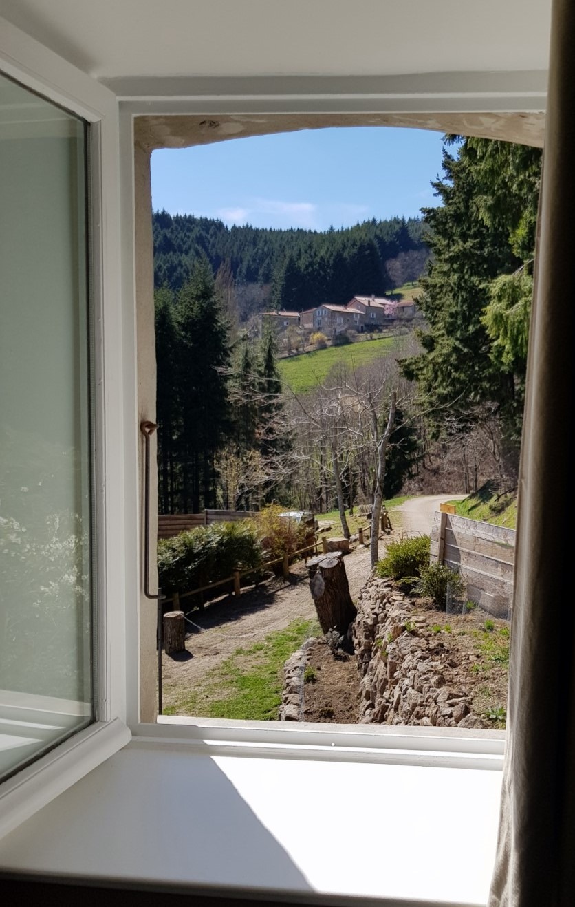 vue d'une chambre à l'ouest