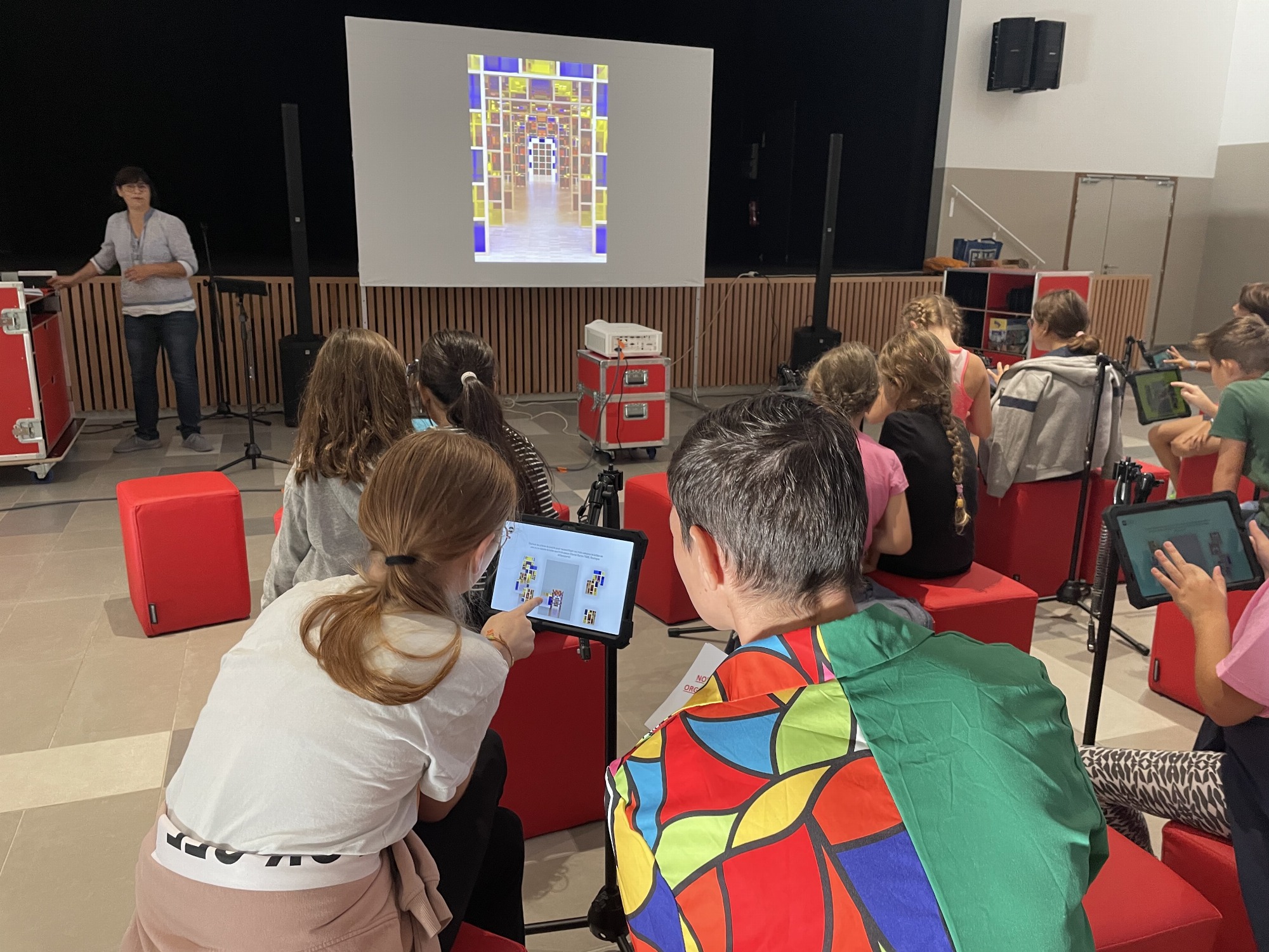 Micro-Folie en Val d'Ay - accueil de classes