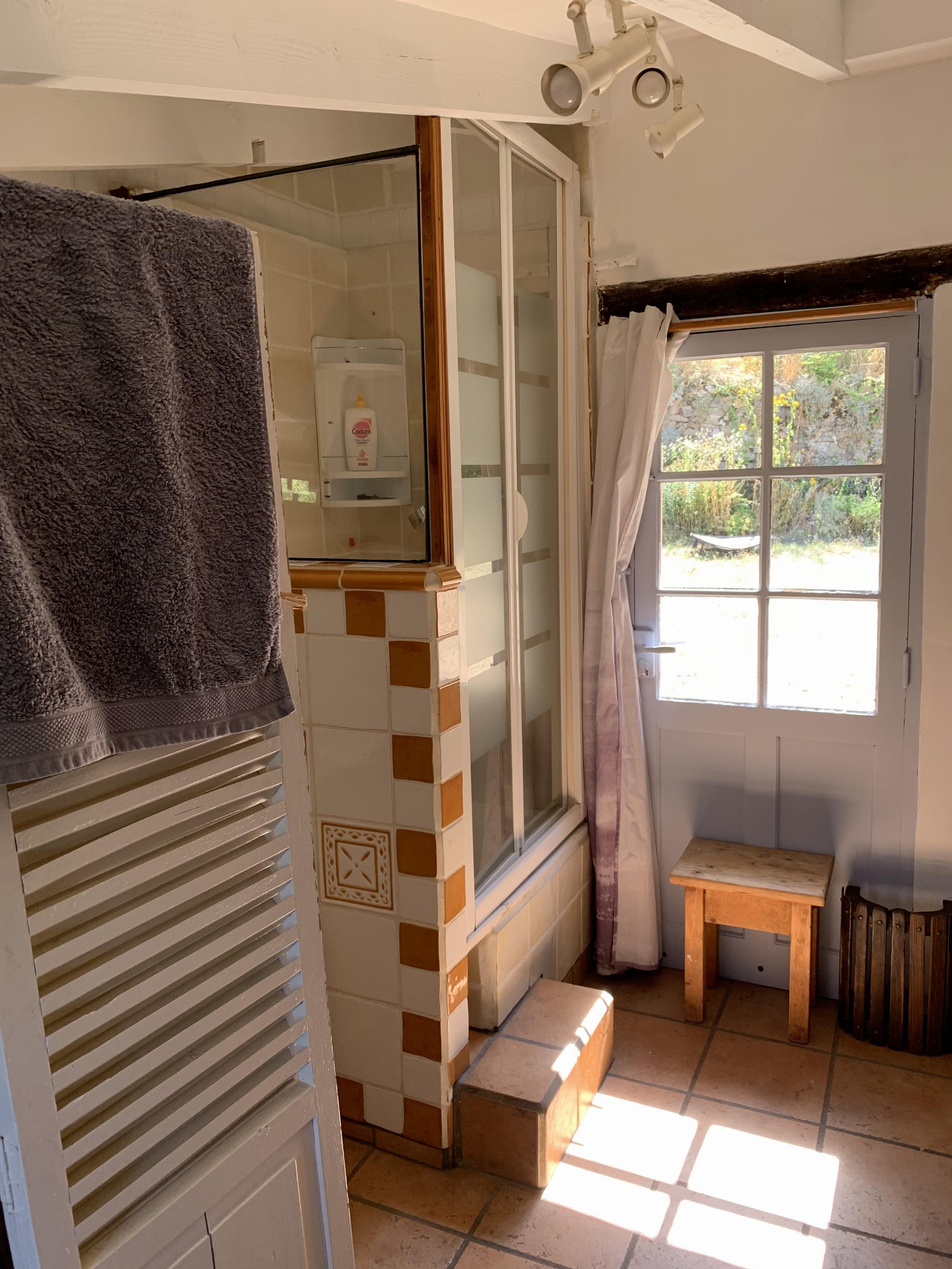 2 em salle de douche