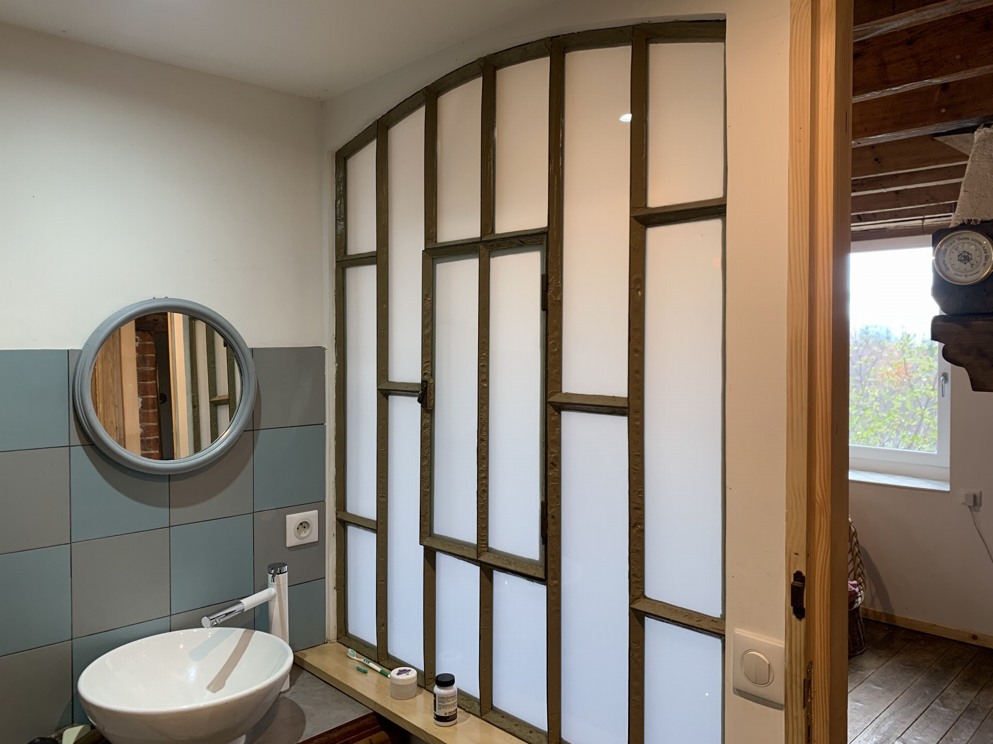 2 em salle de douche