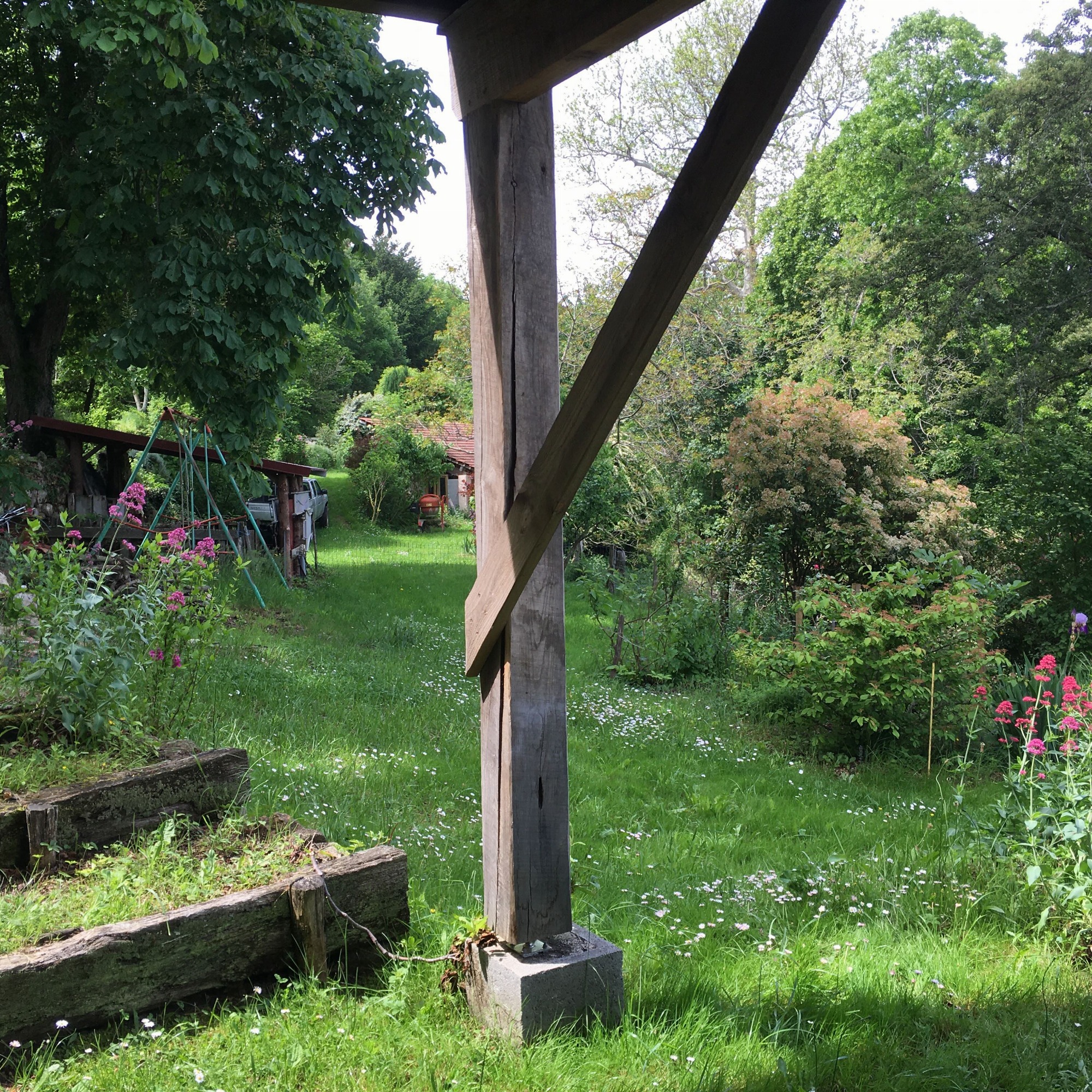 Coin fraicheur sous la terrasse
