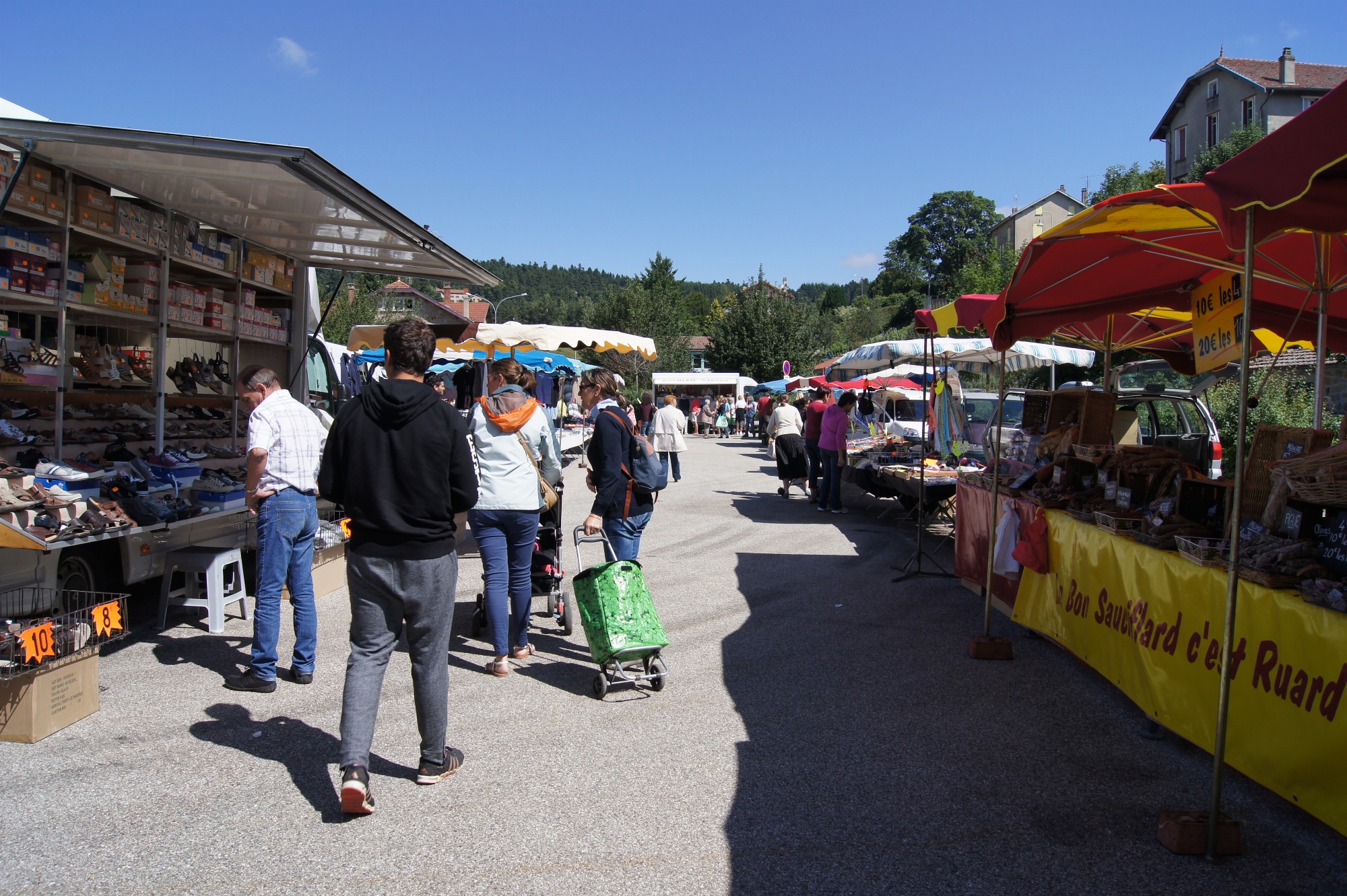 Marché en été