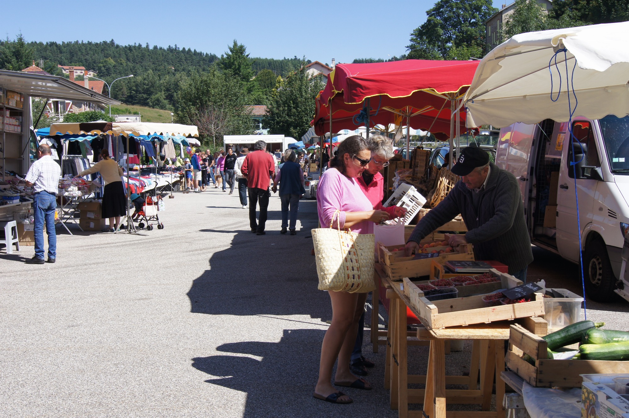 Marché en été
