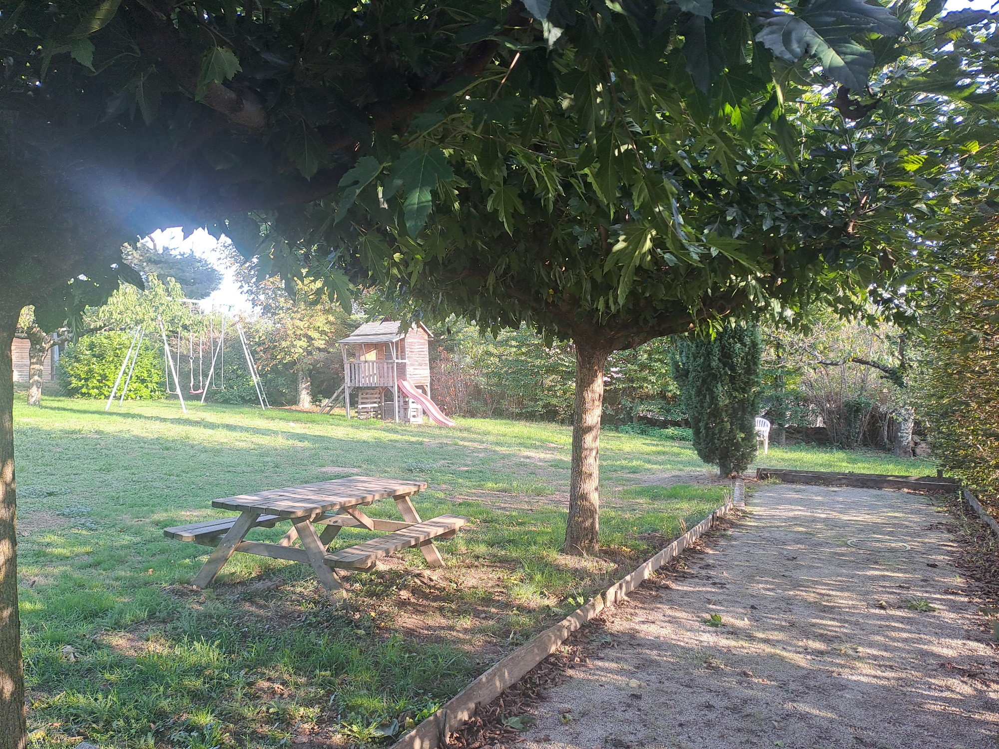 Terrain_de_pétanque