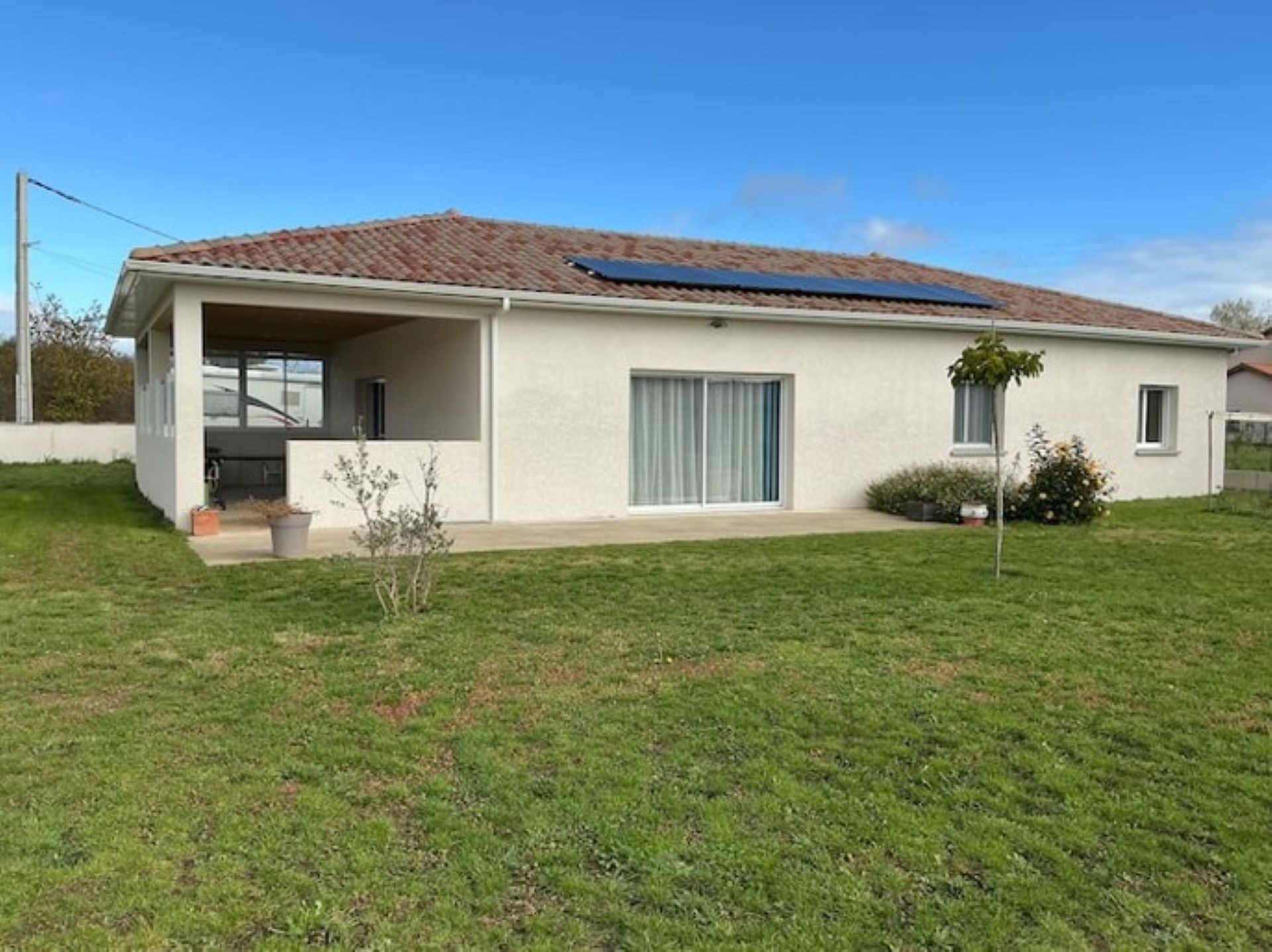 Grande maison au calme_Félines
