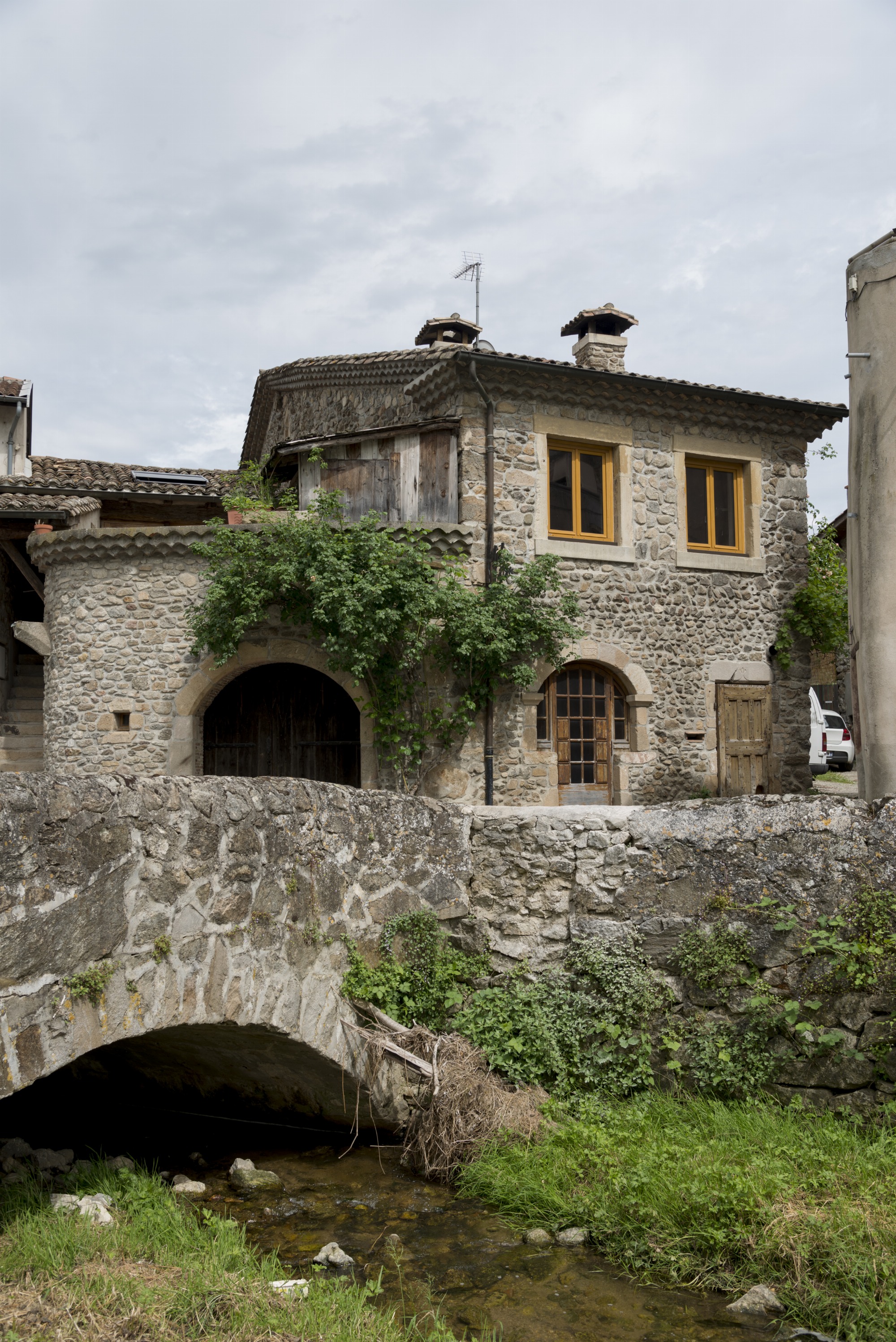 Le village de Serrières