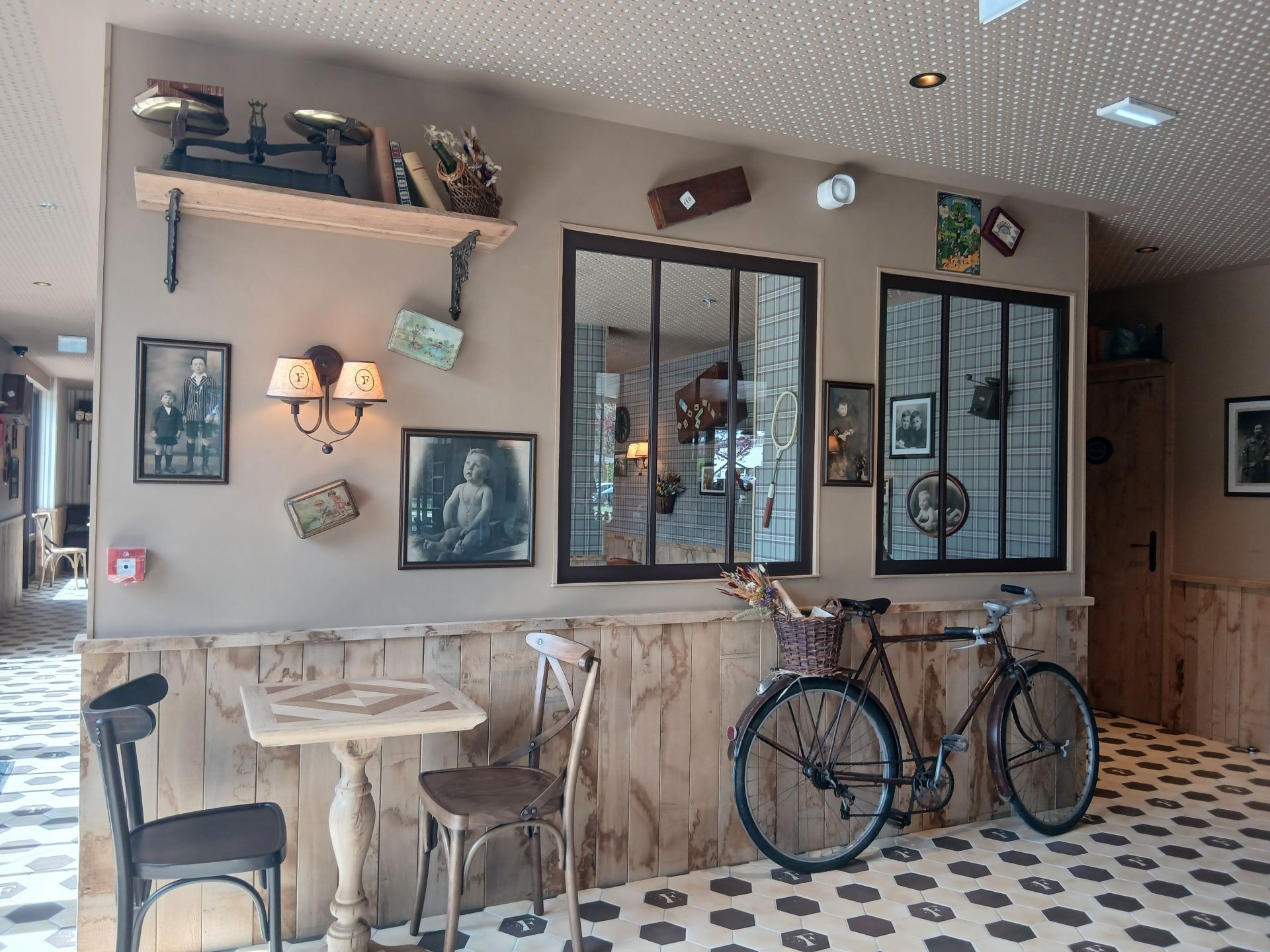 Feuillette - Salon de Thé_Davézieux