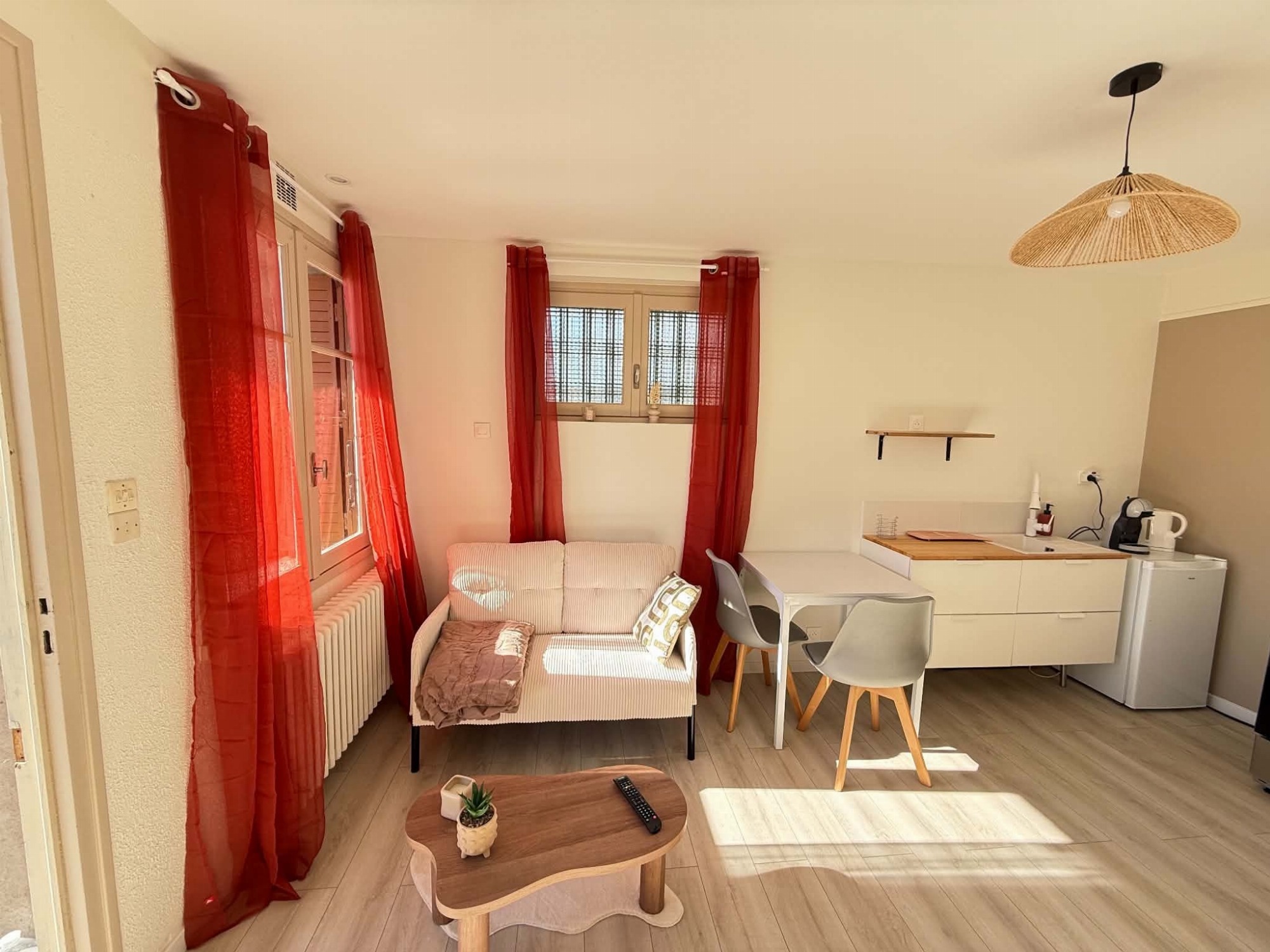 Charmant studio cosy au cœur de Félines_Félines