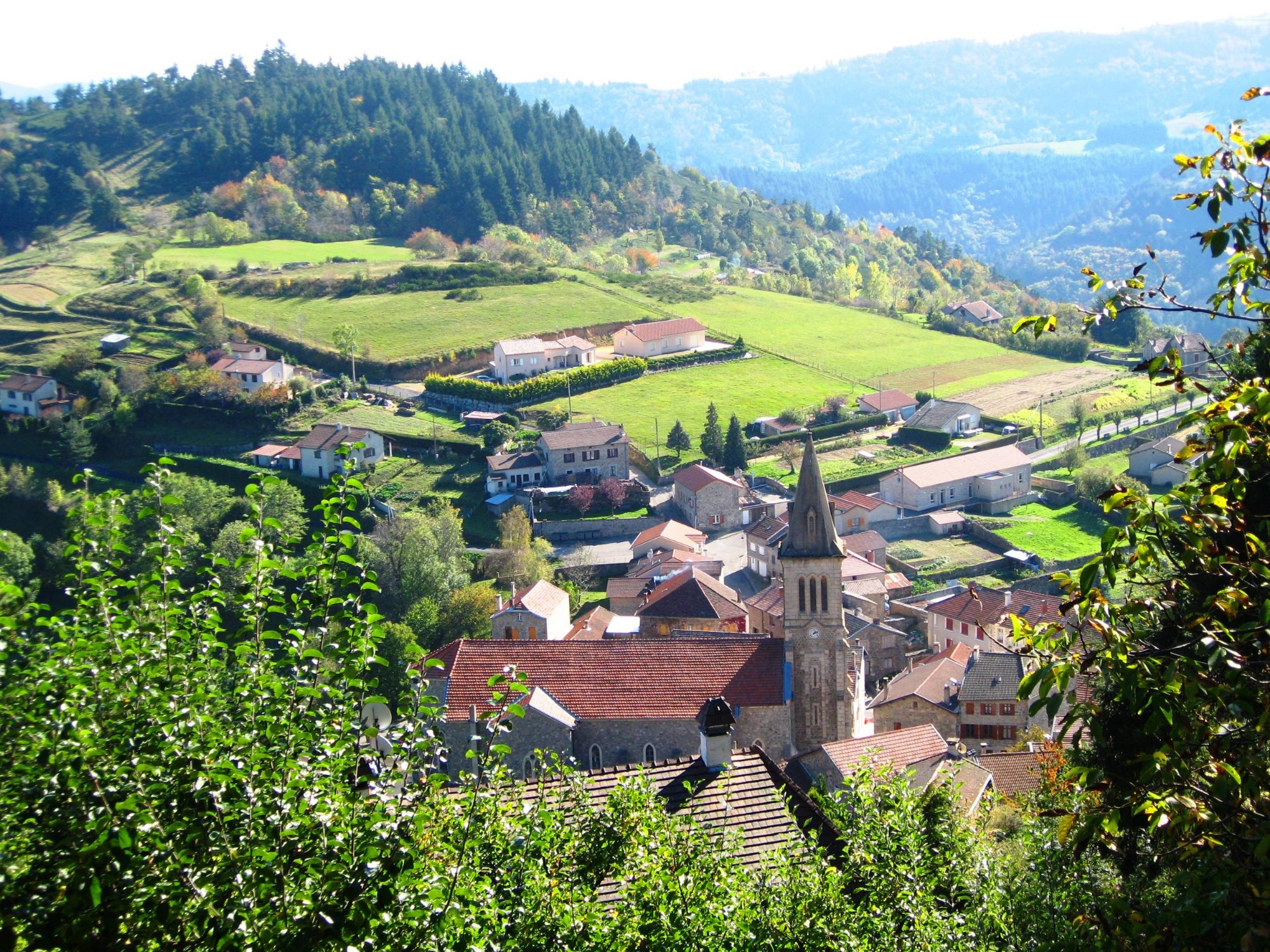 Vue du sentier sur Rochepaule