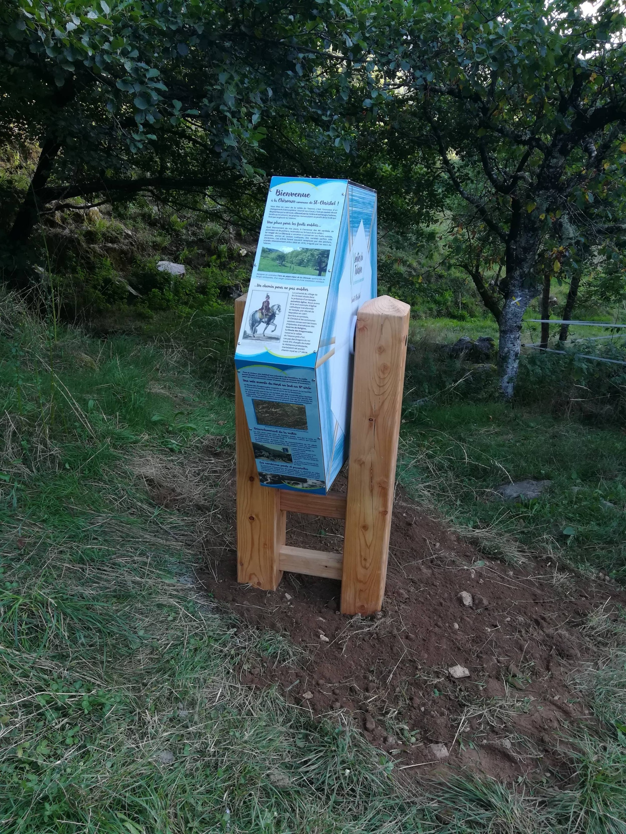 Tavelle sur l'histoire de la vallée
