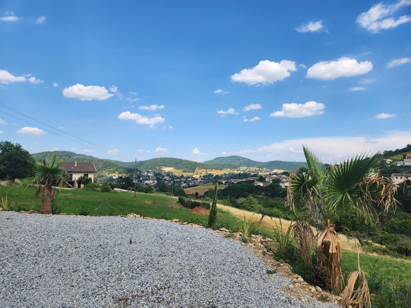 Jolie vue depuis le relief Ardéchois depuis le gîte