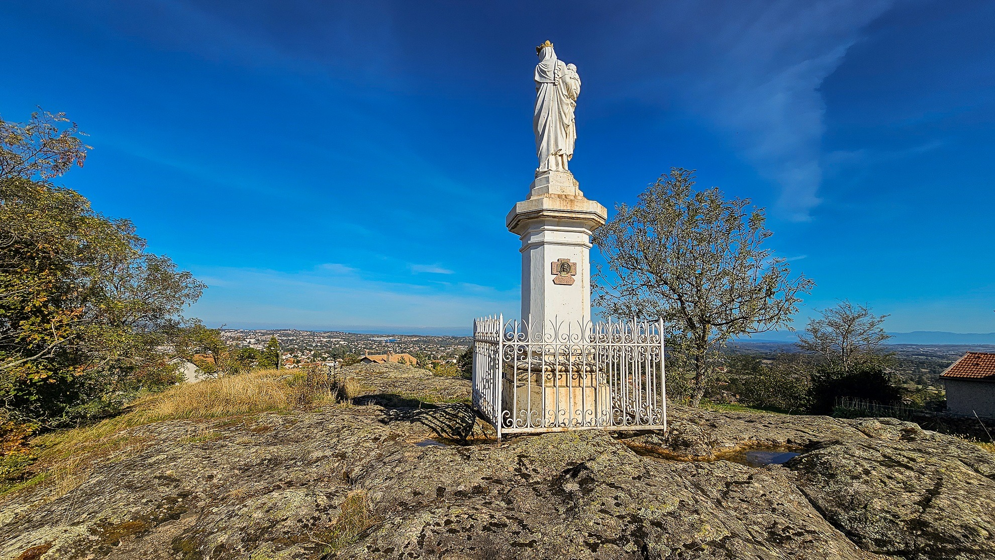 La Madone et son point de vue_Roiffieux