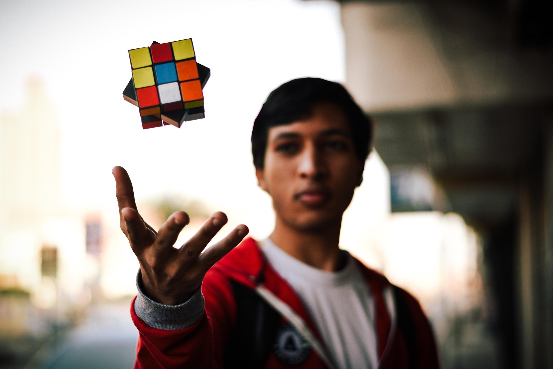 Un Rubik's cube dans les urnes - Festival Festiconf_Annonay