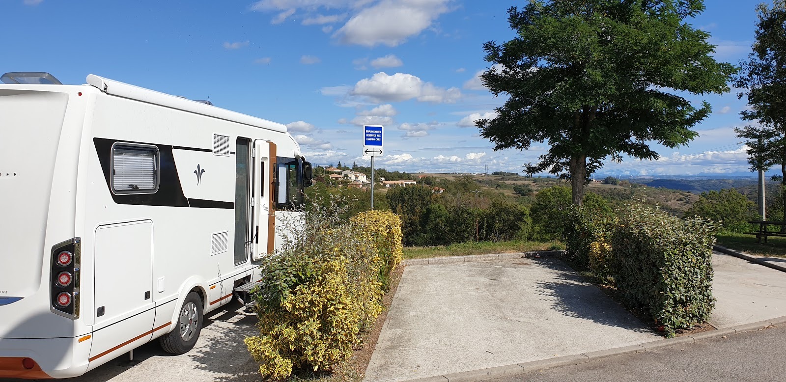 Aire camping car - Ardoix