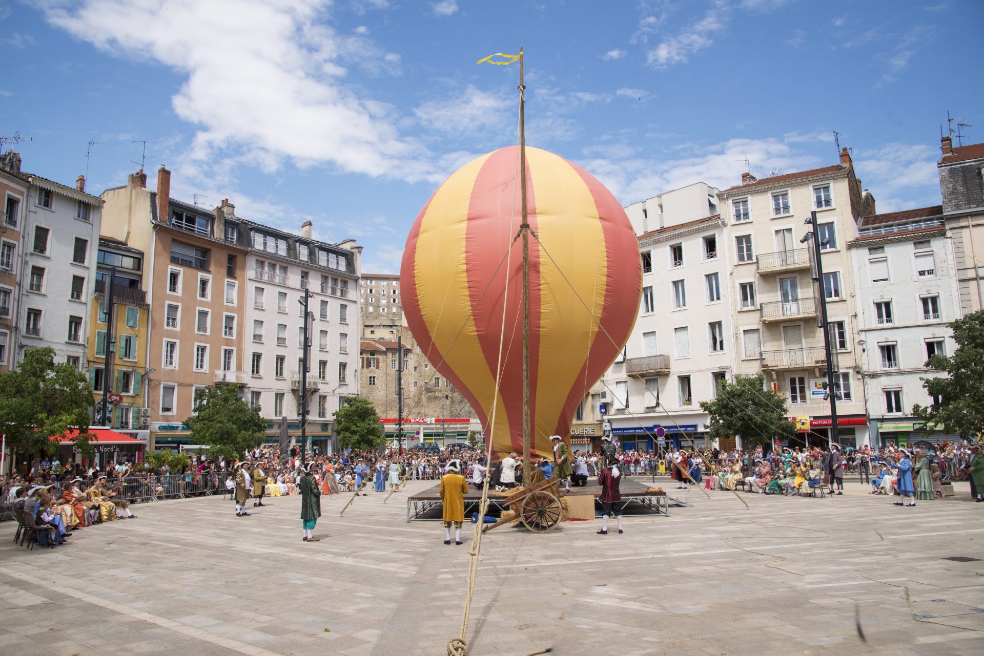 fete historique montgolfière annonay ardèche