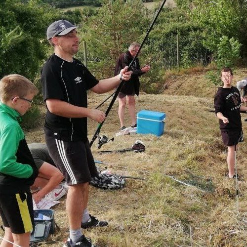 Partie de pêche et sensibilisation des jeunes